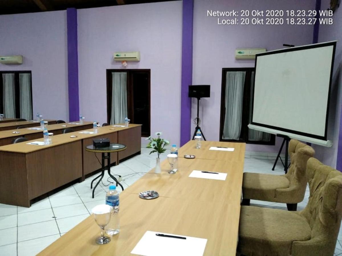 Hotel Signature Mandala Kencana Cianjur Buitenkant foto