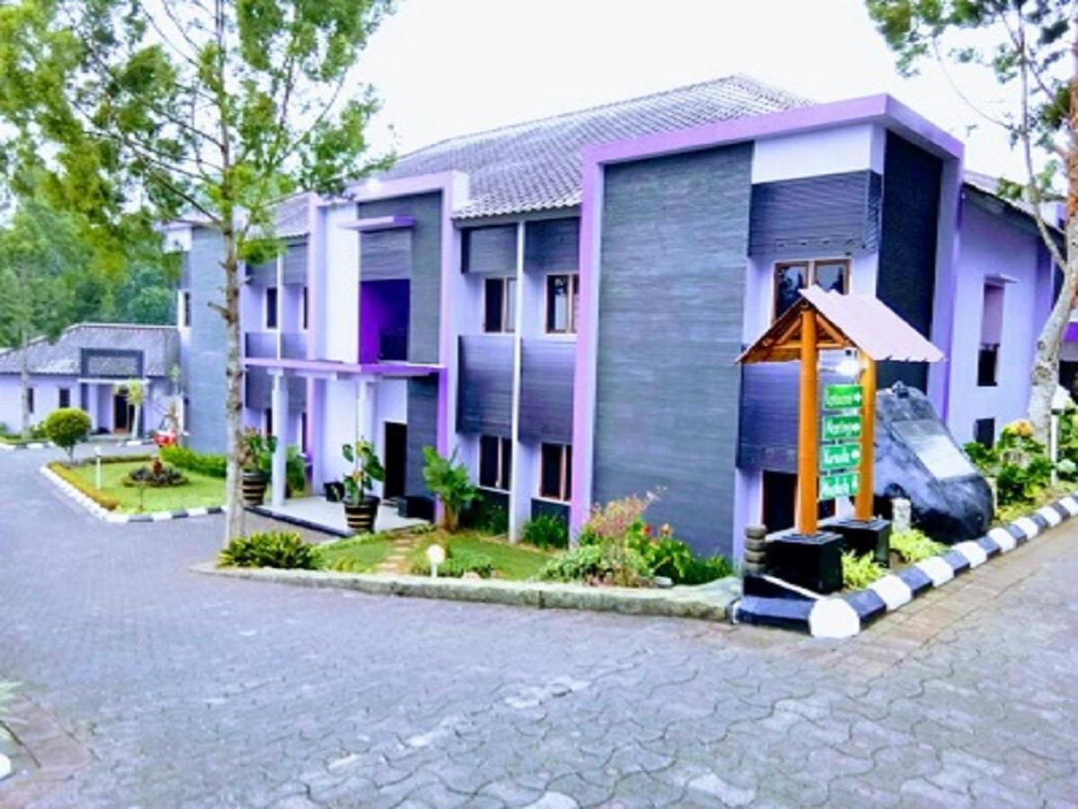 Hotel Signature Mandala Kencana Cianjur Buitenkant foto