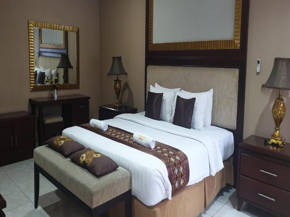Hotel Signature Mandala Kencana Cianjur Buitenkant foto